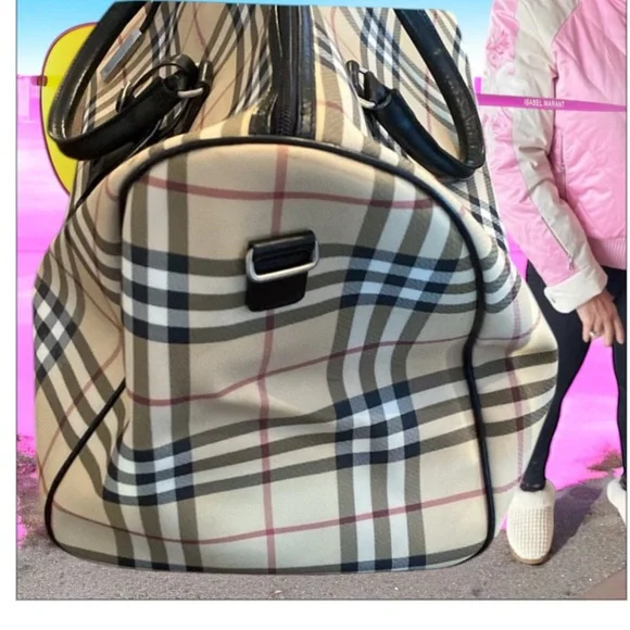 Burberry Travel Bag - Picture 2 of 6